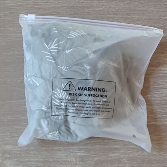 Millie + roo MID SLEEVE TWIRL- Trees green size 9/10 NWT in packaging - Picture 9 of 10